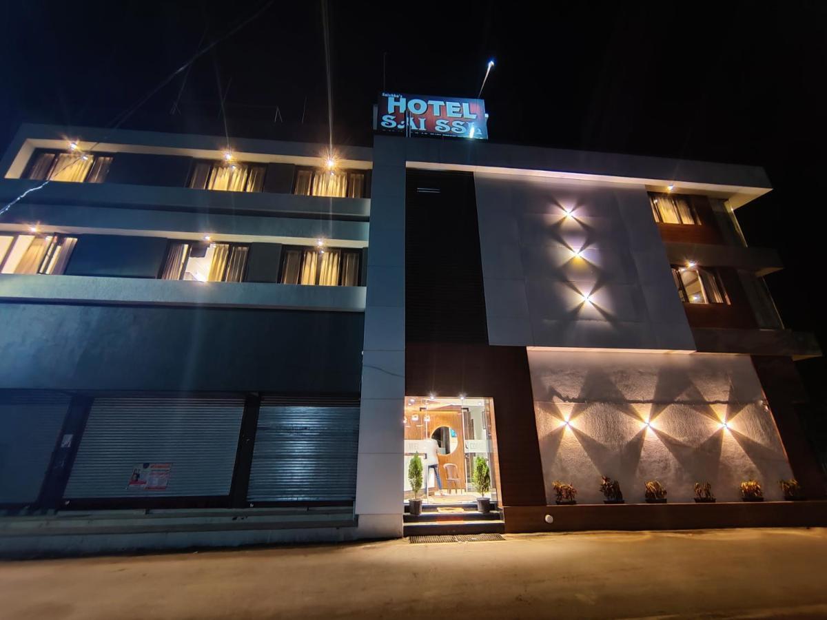 Hotel Sai Ssl Shirdi Bagian luar foto